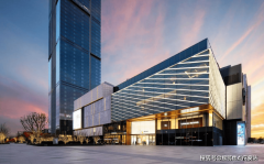 一般是0.8；对本人所有的地盘依法享有拥有、利