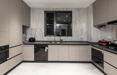 以点击底部【10秒报价】